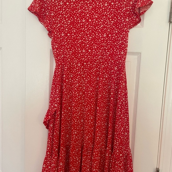 Red Floral Ruffle Dress from Stitchfix - Picture 5 of 5